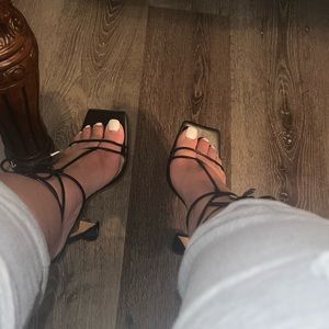 Strap up heel sandal